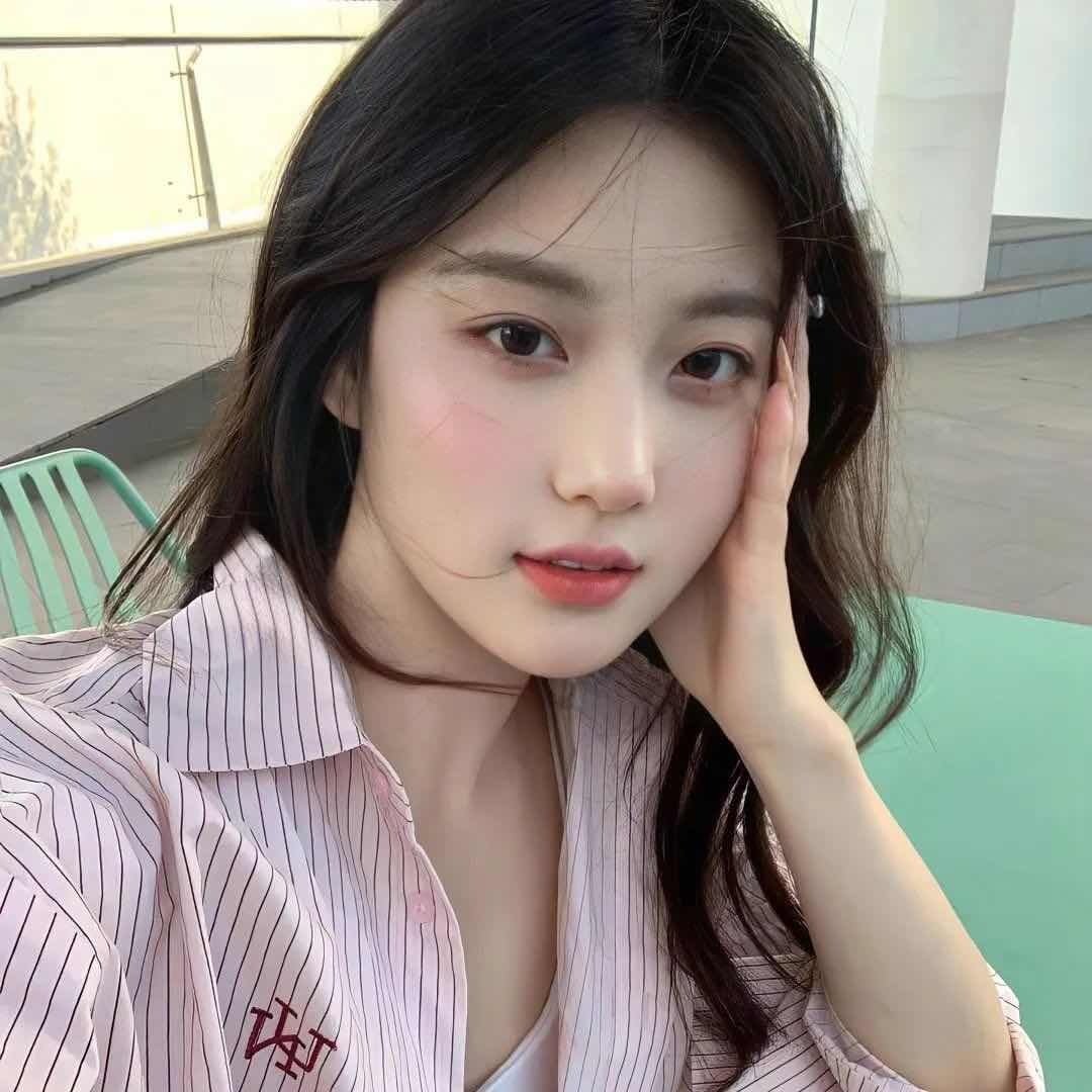 Yu Fang, Nanjing local guide