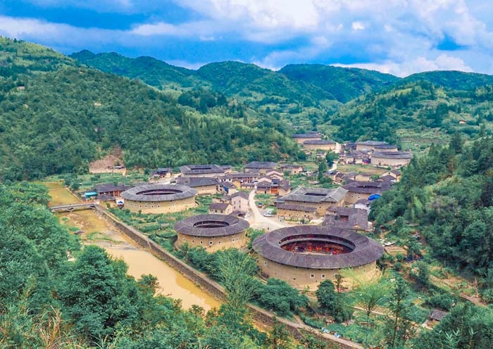 1 Day Nanjing Tulou Tour: From Xiamen to the Hometown of Mulan - Fujian Tulou