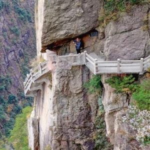 4 Day Huangshan Heritage Tour: Yellow Mountain, Hongcun & Xidi Ancient Villages