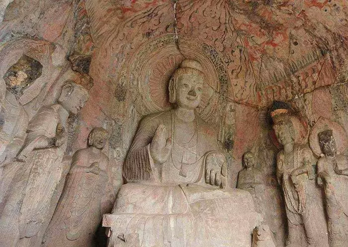 4 Days Luoyang Longmen Grottoes