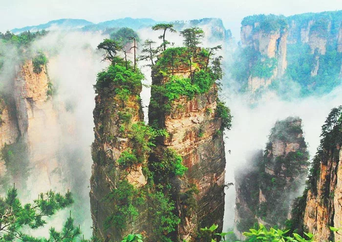 7 Days Beautiful China Tour with Guilin and Zhangjiajie from Hong Kong