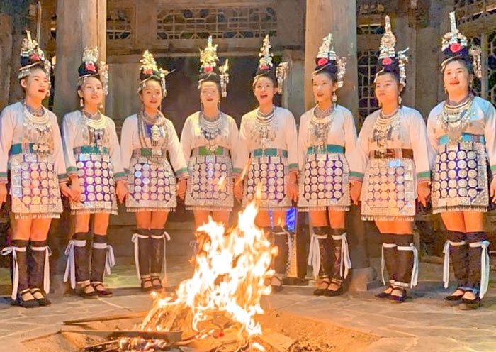 6 Days Chongqing Guizhou Tour: 3D Mountain City & Miao Dong Villages