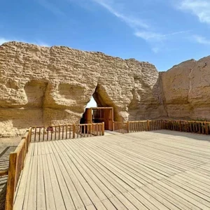 3 Days Classic Dunhuang Tour: From Yumen Pass (Great Wall) to Mogao Caves