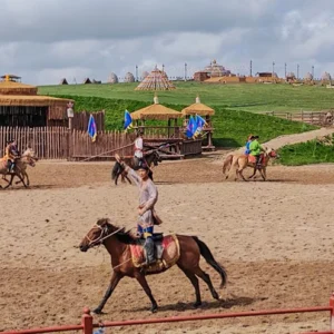 5 Days Best Inner Mongolia Tour - Grassland, Desert & Genghis Khan's Legacy