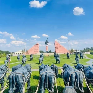 5 Days Best Inner Mongolia Tour - Grassland, Desert & Genghis Khan's Legacy