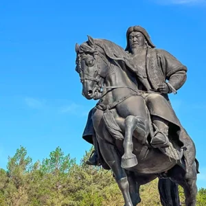 5 Days Best Inner Mongolia Tour - Grassland, Desert & Genghis Khan's Legacy