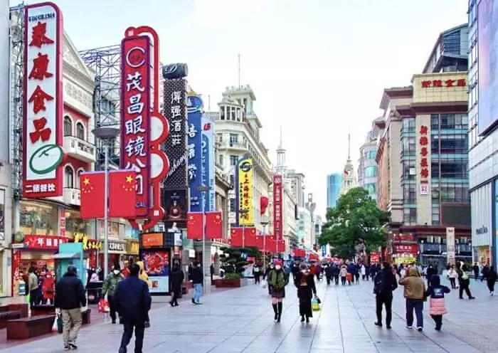 Shanghai Layover Tour