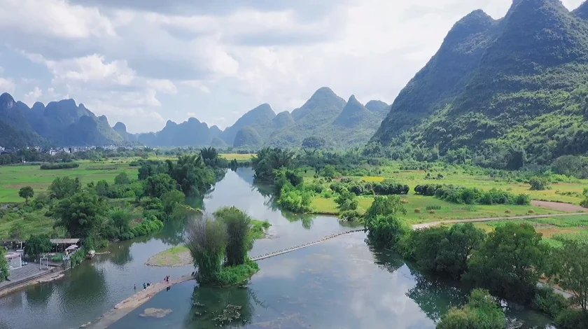 the Less Touristy Villages