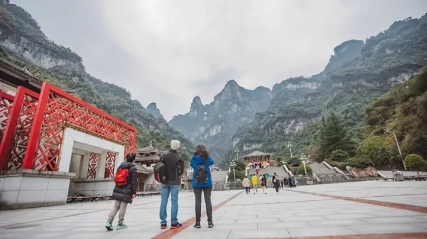 Tianmen Mountain Tour