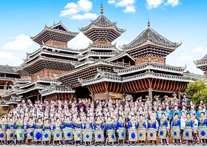 6 Days Chongqing Guizhou Tour: 3D Mountain City & Miao Dong Villages